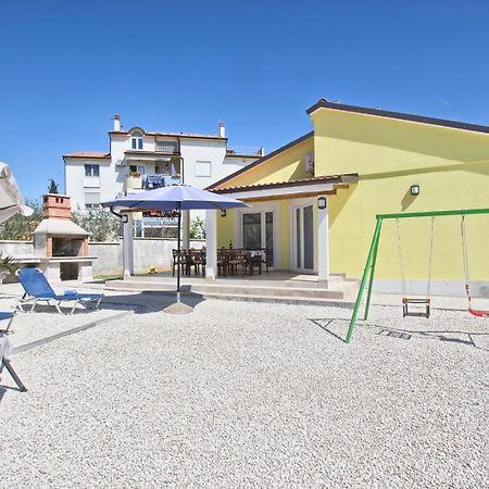 Holiday House Valnessa Medulin Exterior photo
